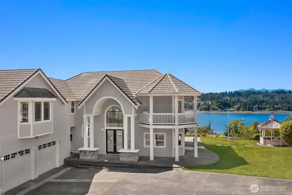 457 E Victor Road, Belfair, WA 98528