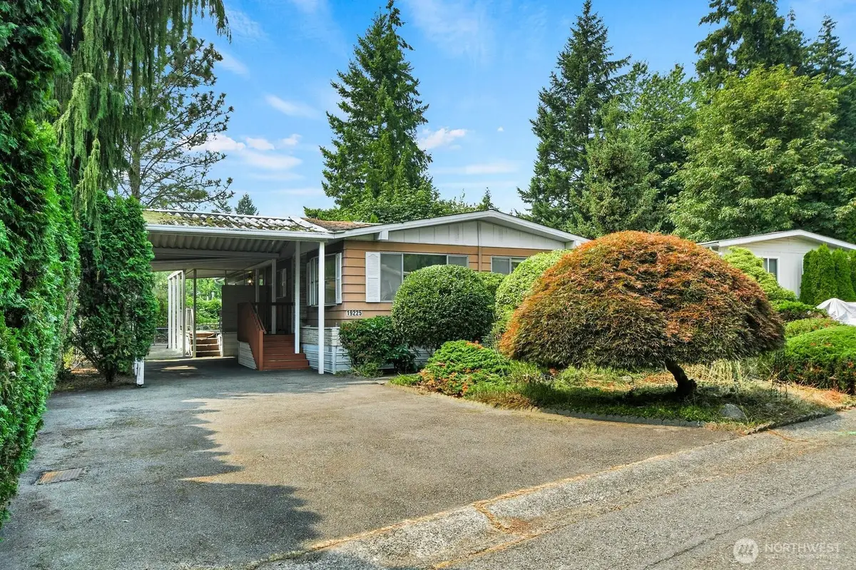 19225 128th Place Ne, Bothell, WA 98011 - #1