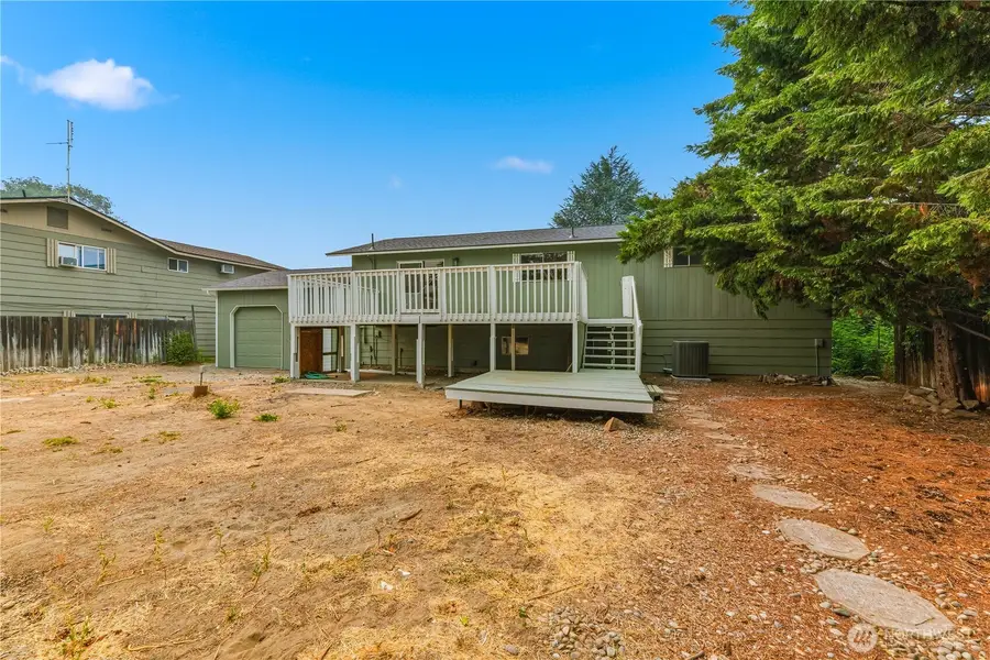 105 Eastridge Drive, East Wenatchee, WA 98802 - #2