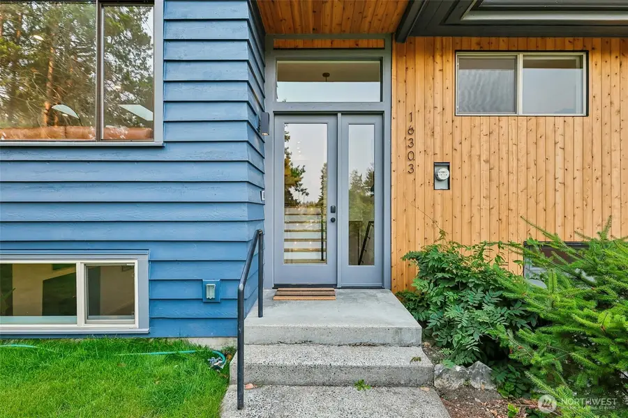 16303 Densmore Avenue N, Shoreline, WA 98133 - #2