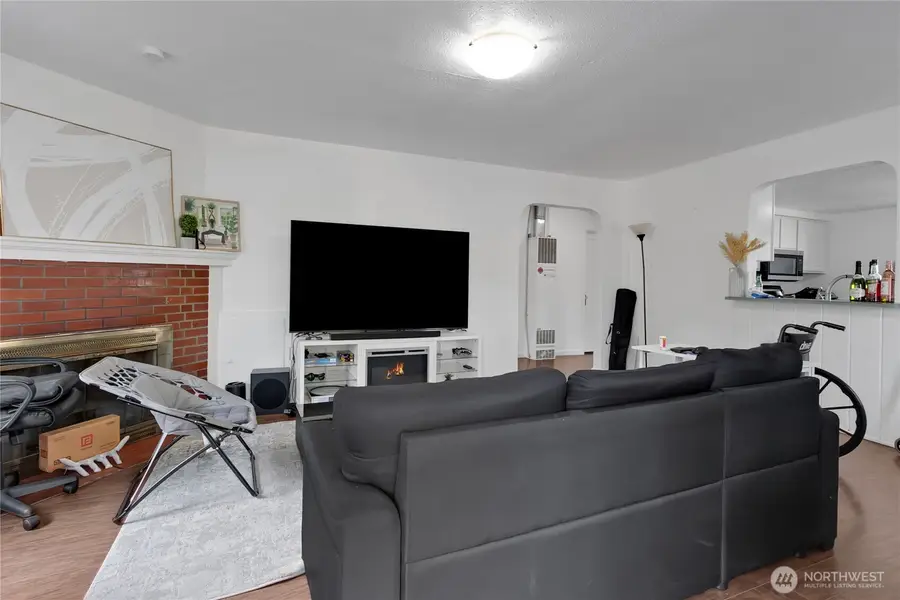 2107 D Street Se, Auburn, WA 98002 - #3