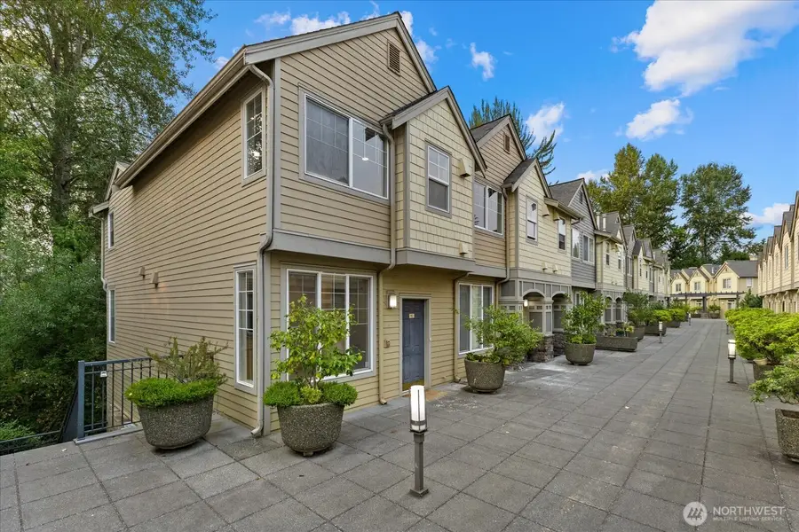 9217 122nd Court Ne #112, Kirkland, WA 98033 - #2