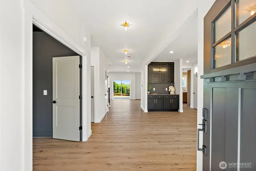 1238 9th Street Sw, Puyallup, WA 98371 - #3