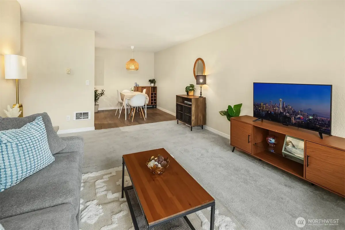 750 N 143rd Street #208, Seattle, WA 98133 - #1