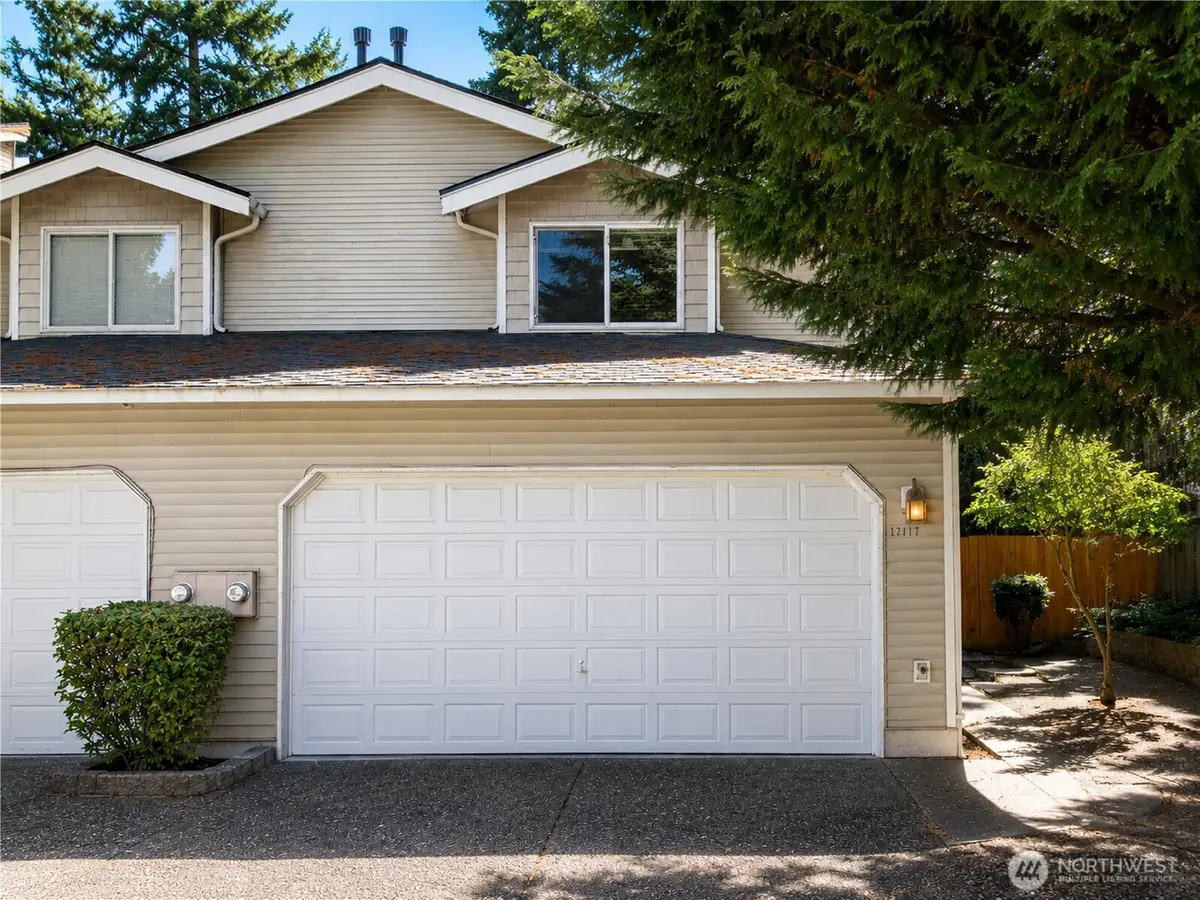 12117 W 15th Avenue, Everett, WA 98204 - #1