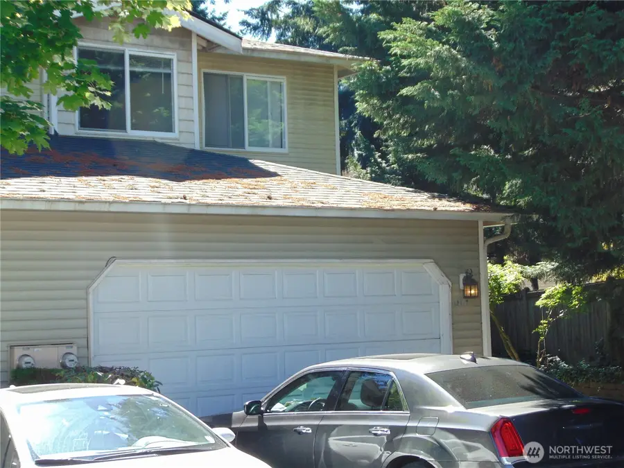 12117 W 15th Avenue, Everett, WA 98204 - #3