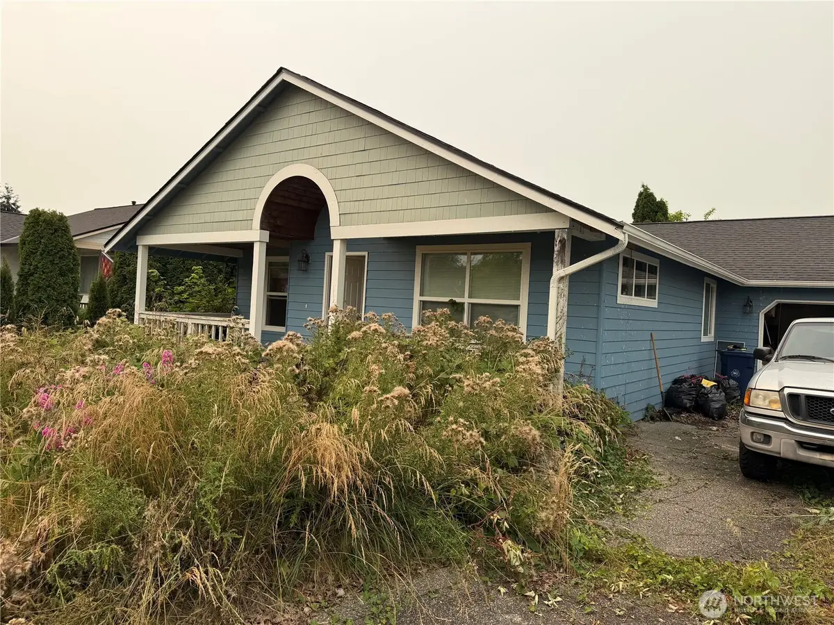 313 S 28th Street, Mount Vernon, WA 98274 - #1