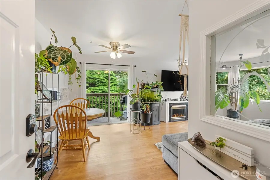 3374 Northwest Avenue #202, Bellingham, WA 98225 - #2