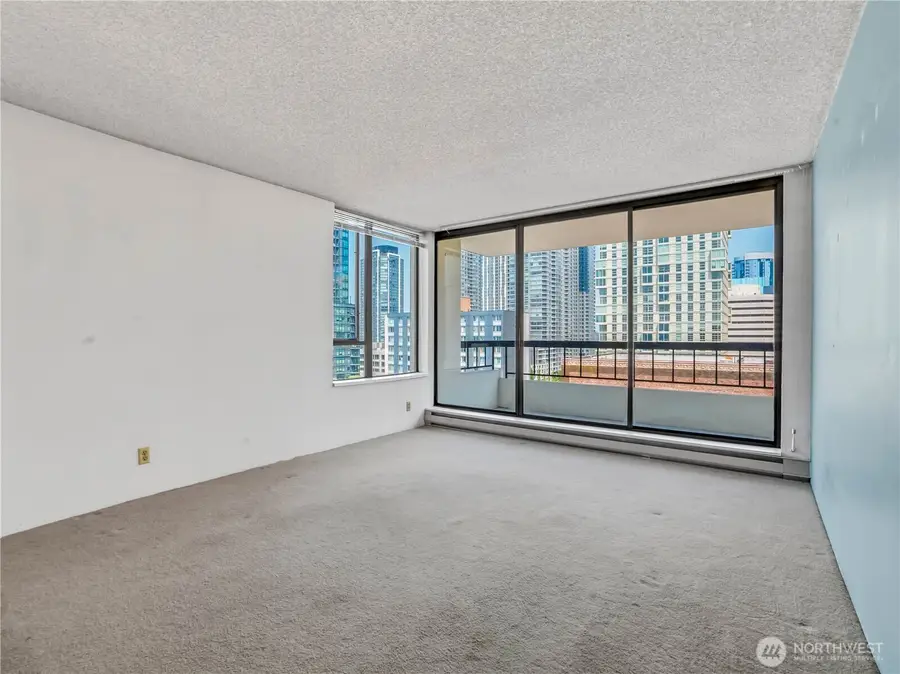 2201 3rd Avenue #1205, Seattle, WA 98121 - #2