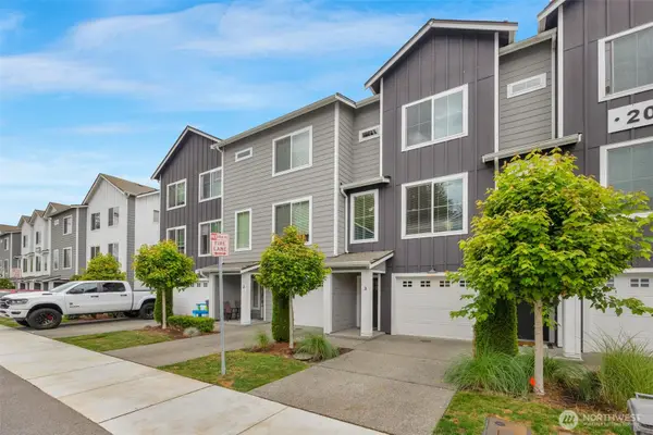 2009 101st Avenue Se #3, Lake Stevens, WA 98258