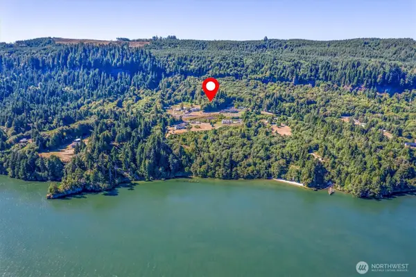 1669 E Sr 4 Avenue #3, Cathlamet, WA 98612
