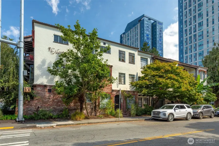 4204 11th Avenue Ne #17, Seattle, WA 98105 - #2
