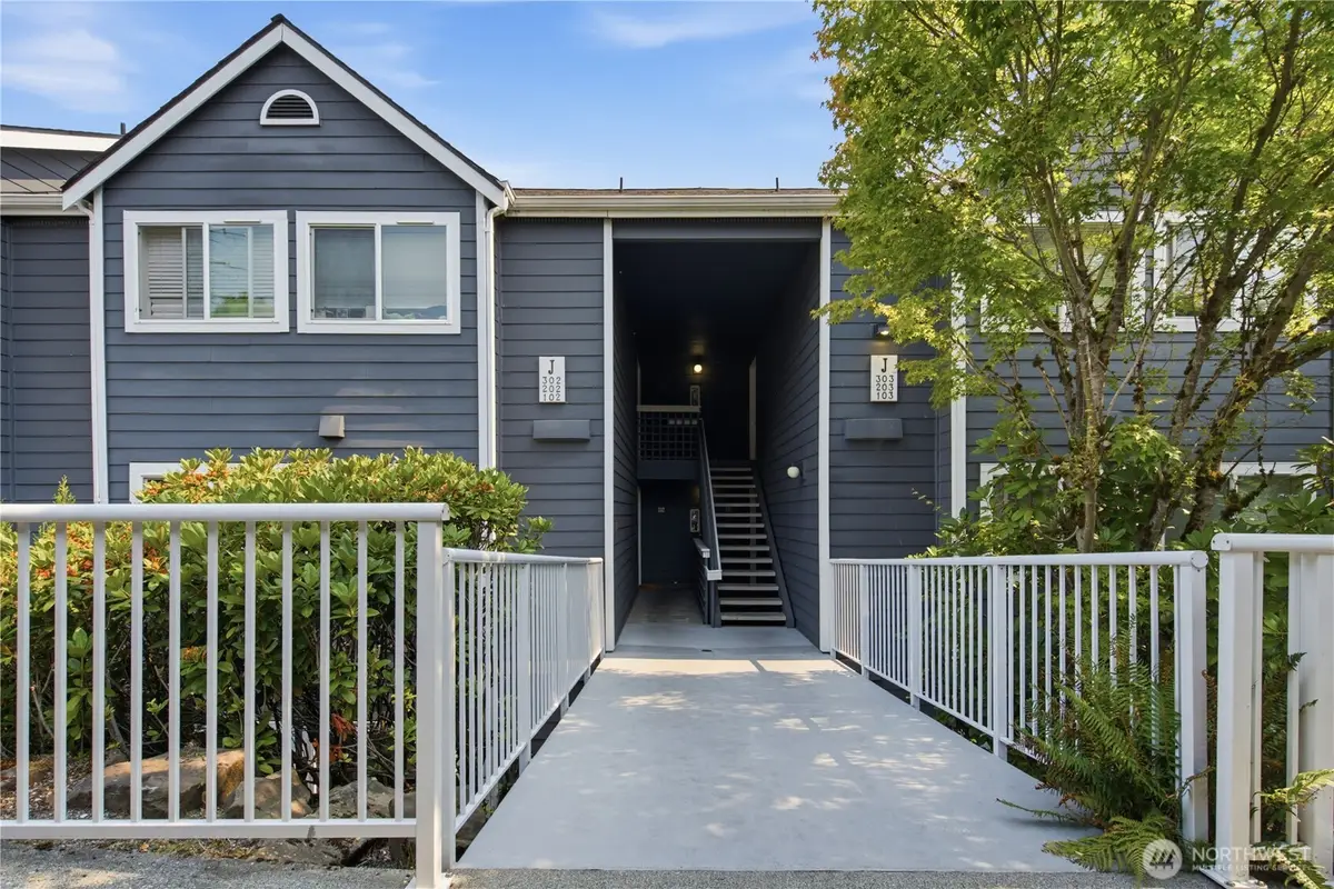 12611 109th Ct Ne #J202, Kirkland, WA 98034 - #1