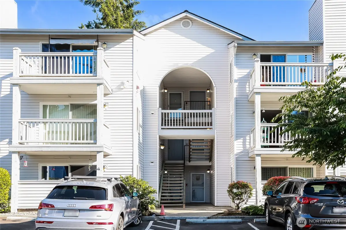 11325 19th Avenue Se #B304, Everett, WA 98208 - #1
