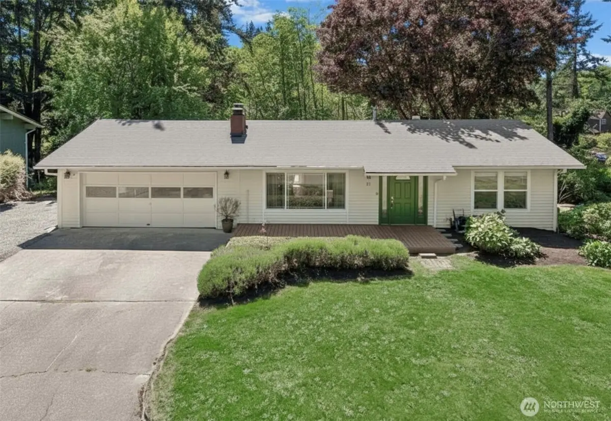 711 Eagle Cliff Rd Ne, Bainbridge Island, WA 98110 - #1