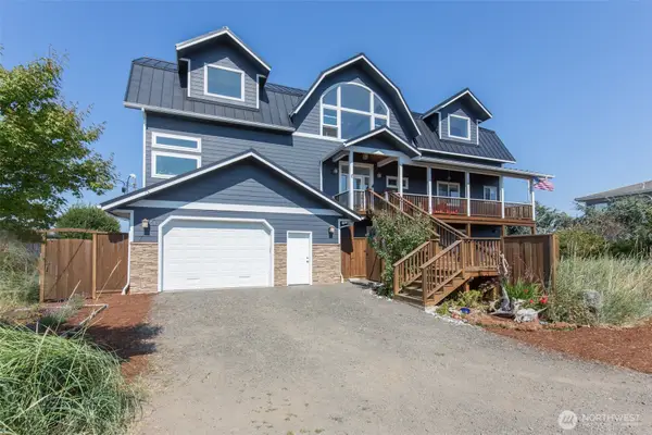 1321 Three Crabs Road, Sequim, WA 98382