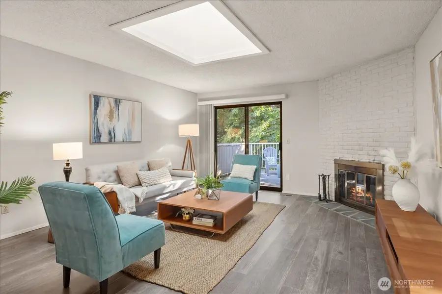 9910 NE 116th Street #202, Kirkland, WA 98034 - #2