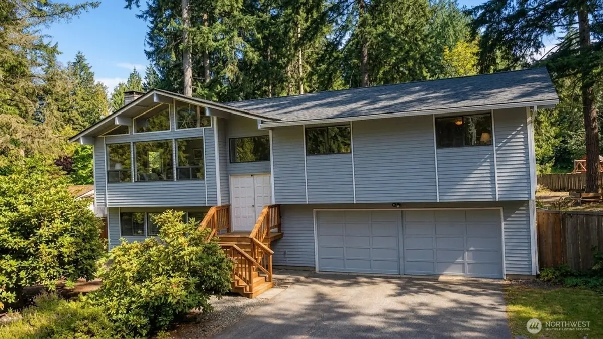 18016 S Tapps Drive E, Lake Tapps, WA 98391 - #1