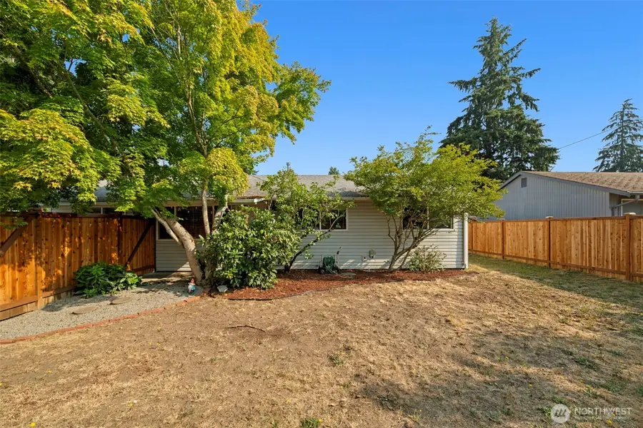 222 SW 305th Street, Federal Way, WA 98023 - #2