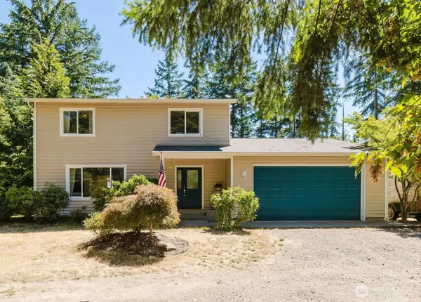 2867 Sand Dollar Road W, Bremerton, WA 98312