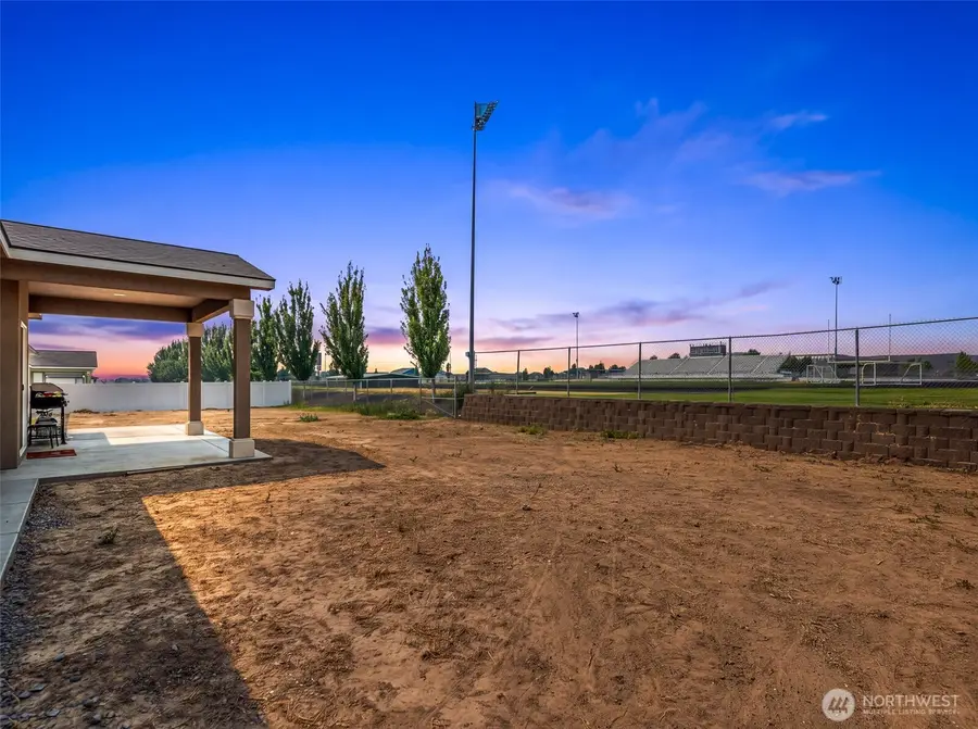 1505 7th Avenue Ne, Quincy, WA 98848 - #3