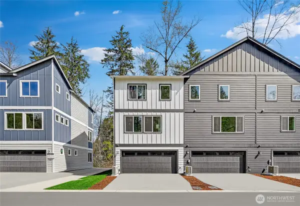 32401 Anchor Avenue Se, Black Diamond, WA 98010