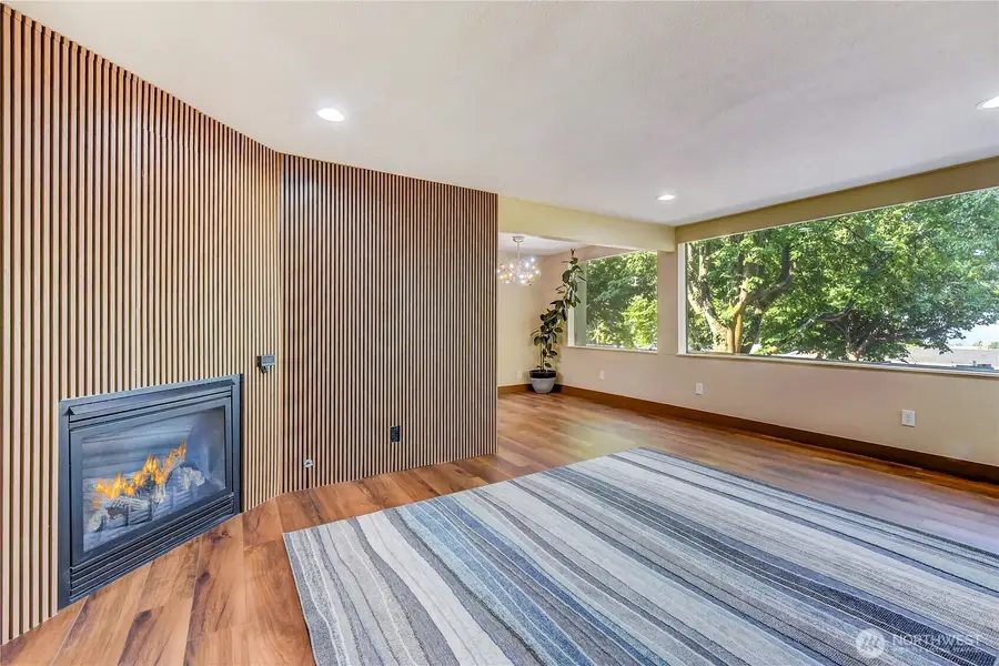 5038 California Avenue Sw #1, Seattle, WA 98136 - #2