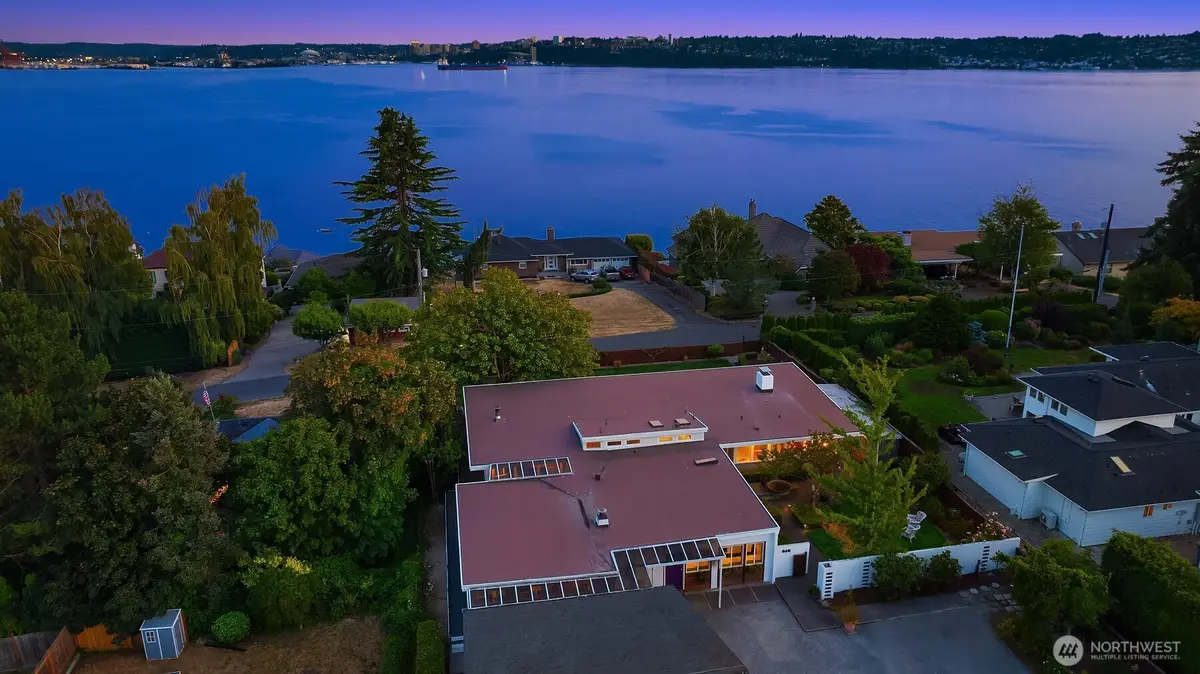 618 Le-lou-wa Place Ne, Tacoma, WA 98422 - #1