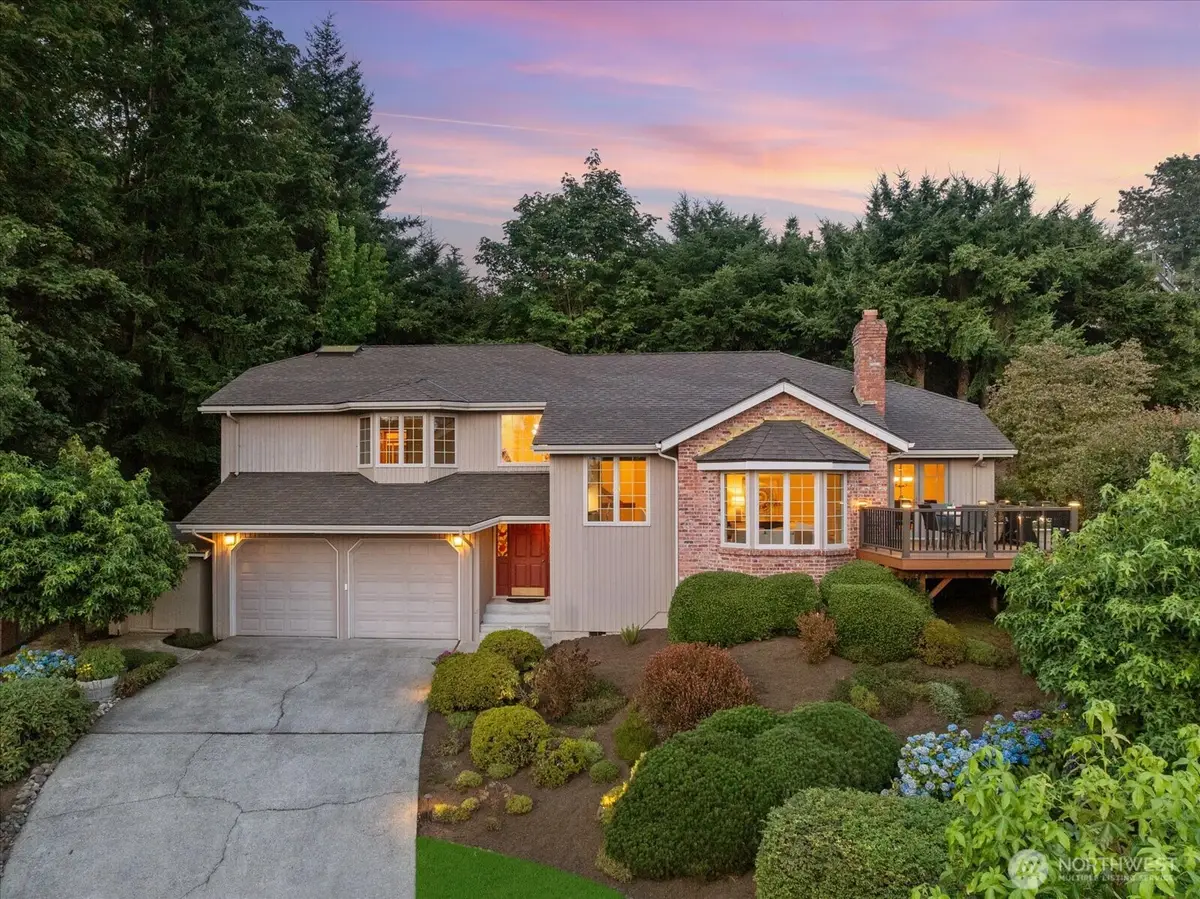 5204 137th Place Se, Bellevue, WA 98006 - #1
