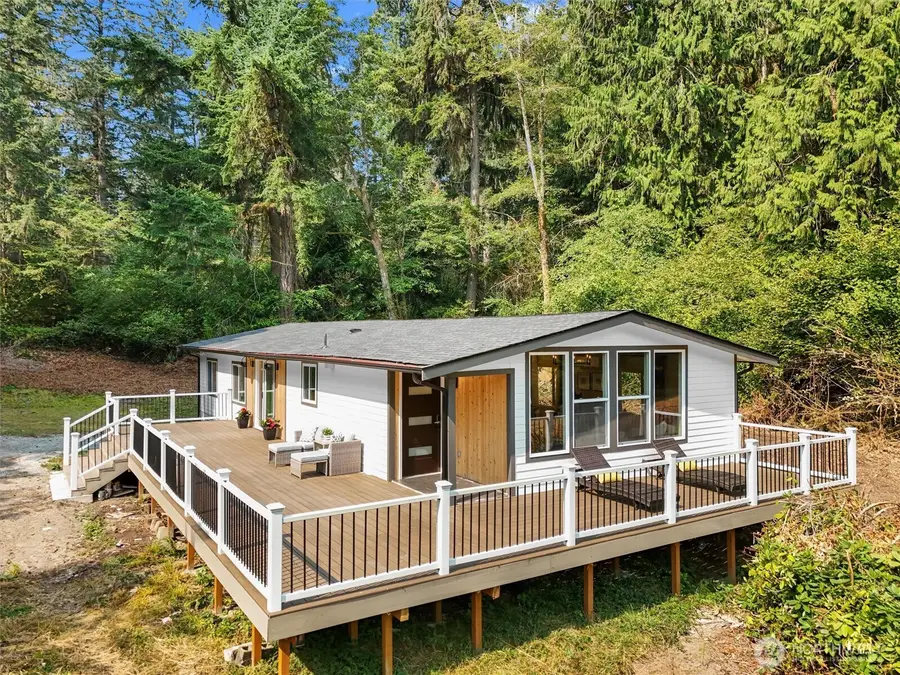 10711 Edgewood Dr Anderson Island, Anderson Island, WA 98303 - #2