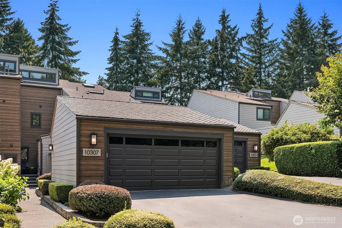 10307 NE 19th Place #B3, Bellevue, WA 98004 - #1