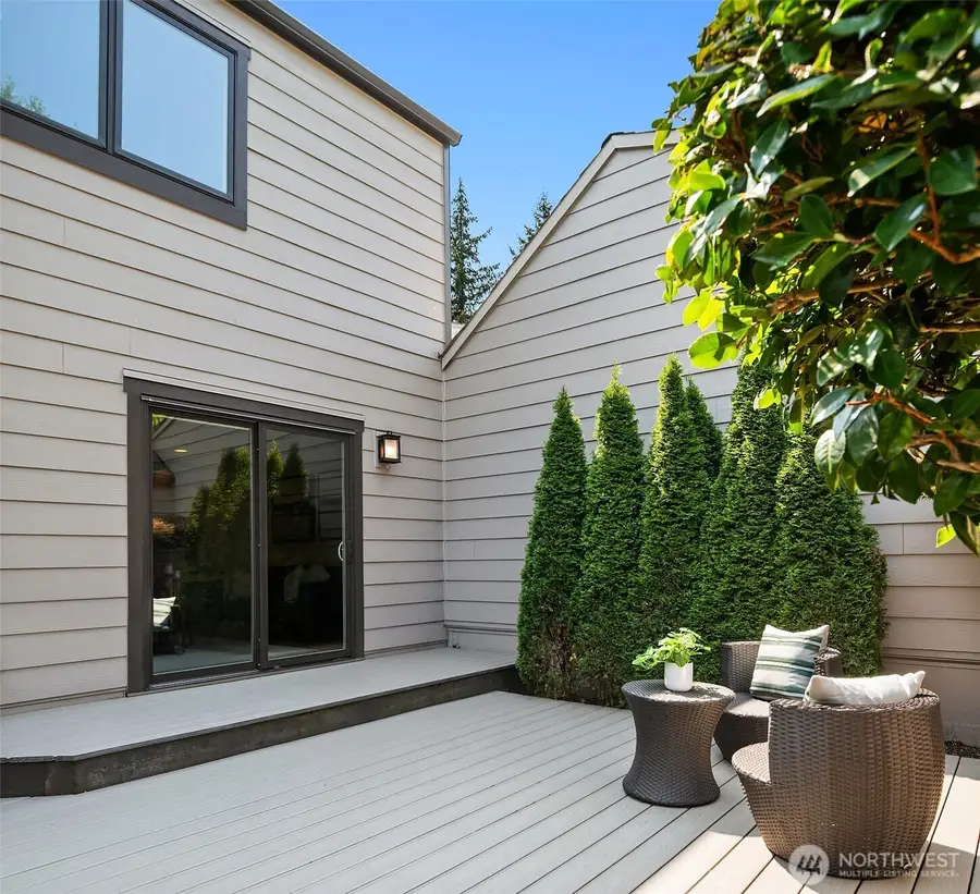 10307 NE 19th Place #B3, Bellevue, WA 98004 - #2