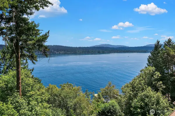 1464 W Lake Sammamish Parkway #28, Bellevue, WA 98008
