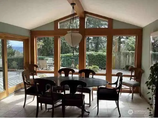 16518 NE 2nd Place, Bellevue, WA 98008 - #2