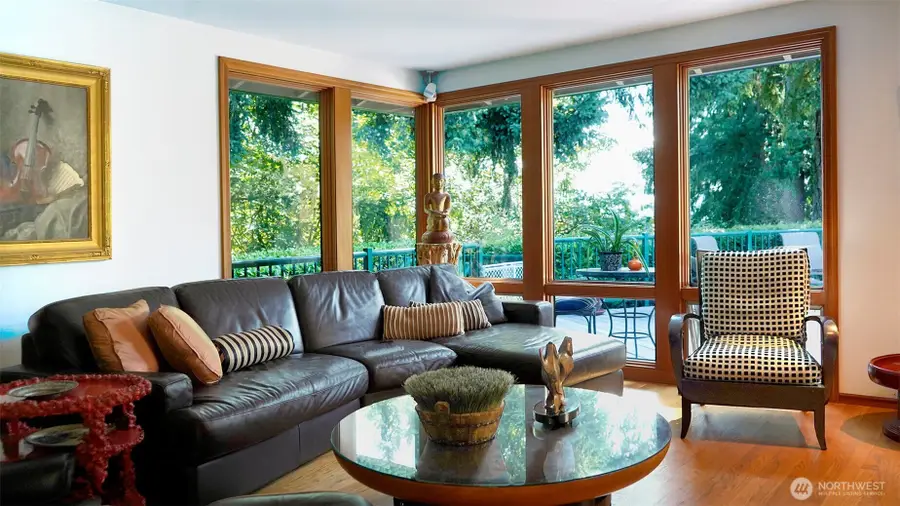 16518 NE 2nd Place, Bellevue, WA 98008 - #3