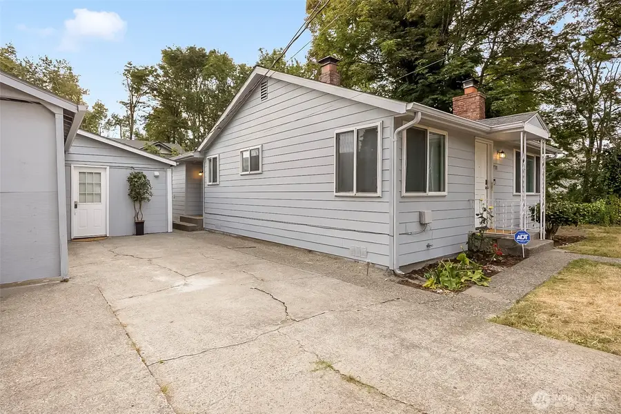 9201 36 Avenue S, Seattle, WA 98118 - #2