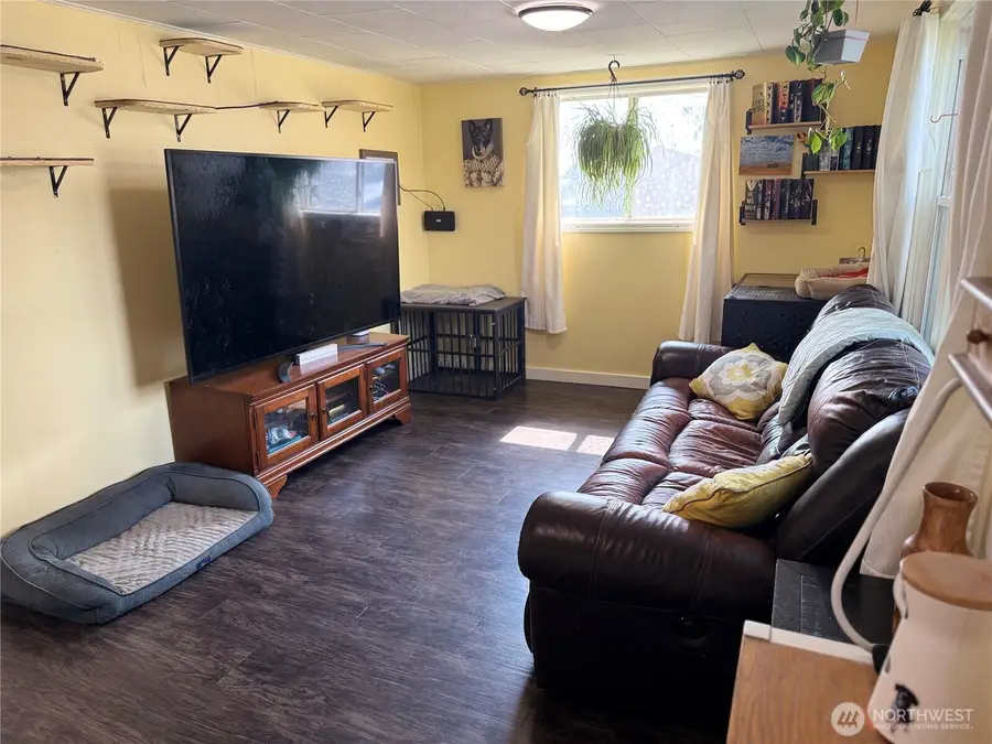 417 W Clay, Dayton, WA 99328 - #3