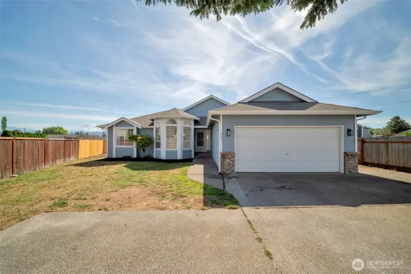 304 Eldredge Court Nw, Orting, WA 98360