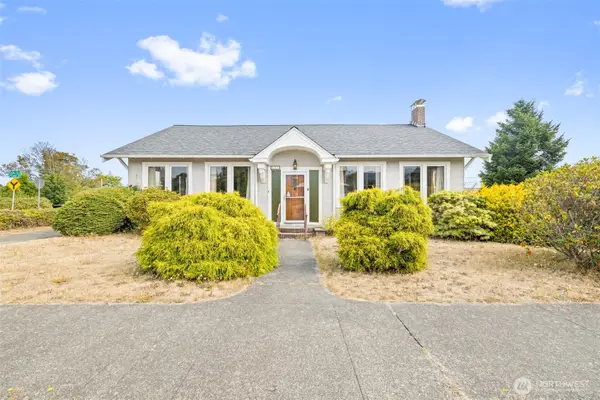 537 W 6th Street, Port Angeles, WA 98362