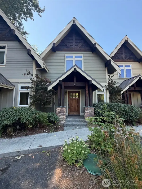 1307 Pelican Pl #2, Point Roberts, WA 98281