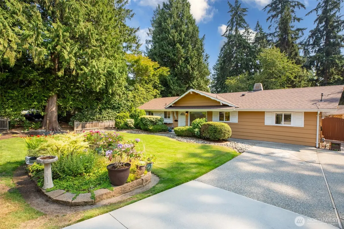 5704 227th Street Sw, Mountlake Terrace, WA 98043 - #1