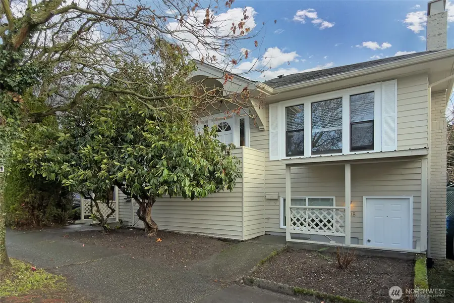6110 8th Avenue Nw, Seattle, WA 98107 - #2