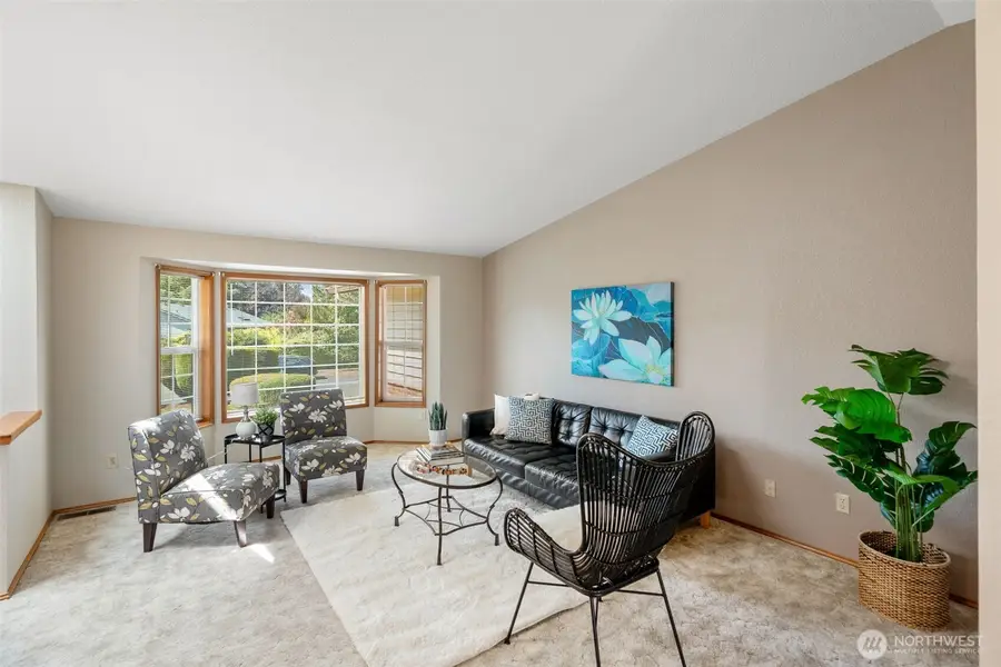 3746 Golden Eagle Loop Se, Olympia, WA 98513 - #2