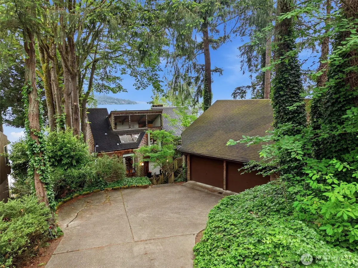500 W Lake Sammamish Parkway Ne, Bellevue, WA 98008 - #1