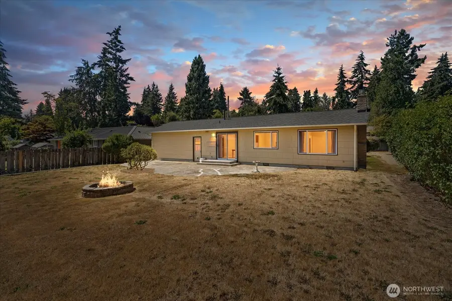 1016 S 203rd Street, Des Moines, WA 98198 - #2