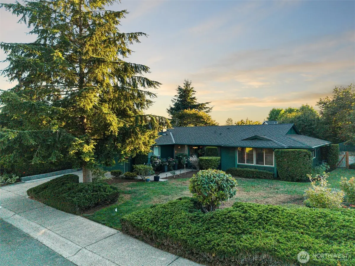 17005 159th Place Se, Renton, WA 98058 - #1