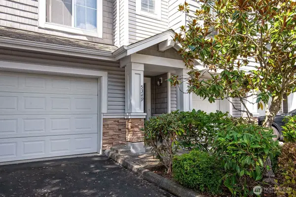 5349 236th Place Se #27-2, Issaquah, WA 98029