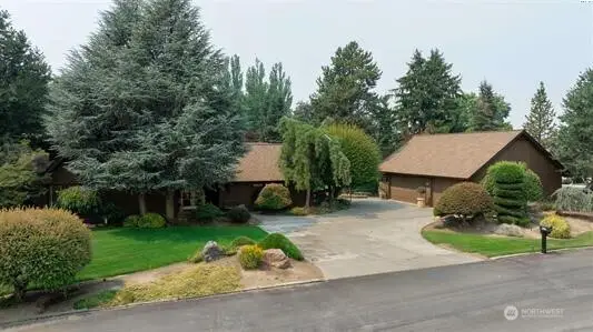 820 Meadowlark Lane S, Othello, WA 99344