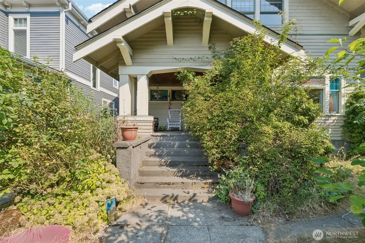 130 29th Avenue, Seattle, WA 98122 - #1