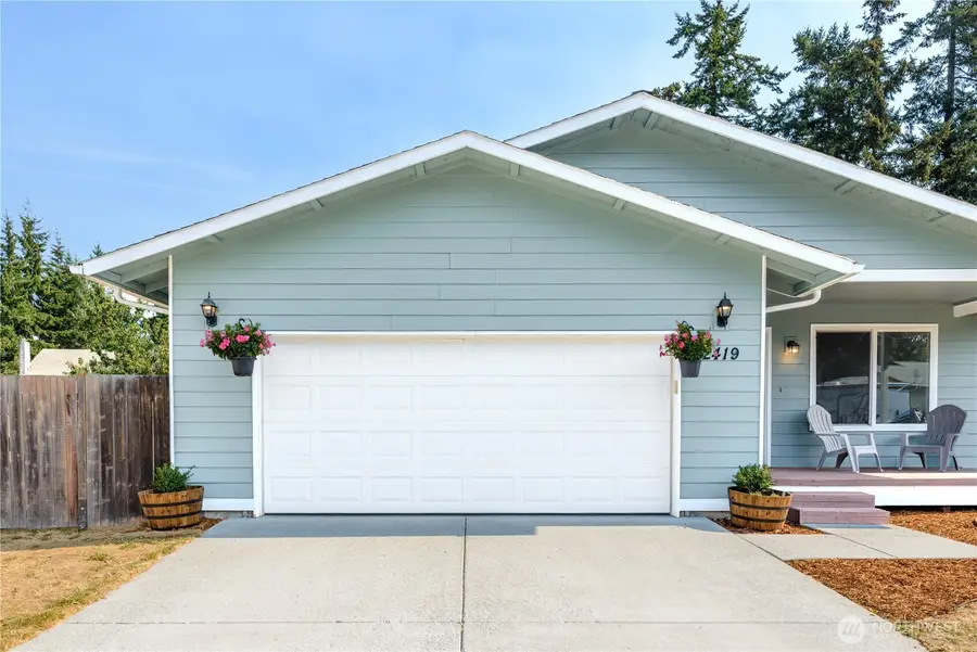 2419 Arbutus Ln, Port Angeles, WA 98363 - #2